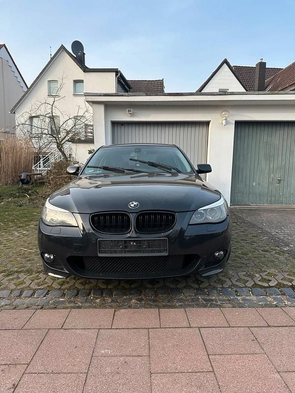 Gebraucht BMW 530 M Sport 218 PS (160 kW) 2005 Schwarz Limousine