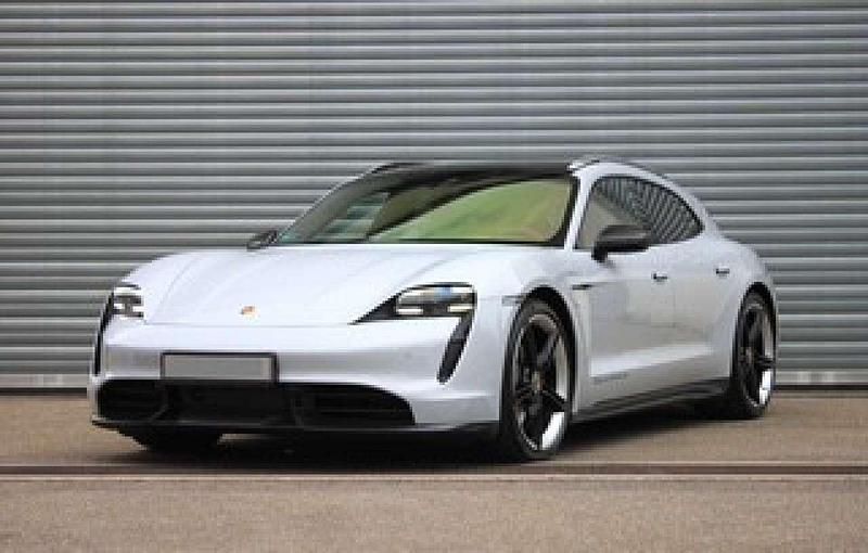 Gebraucht Porsche Taycan 559 kW (761 PS) 2022 Eisgraumetallic Kombi