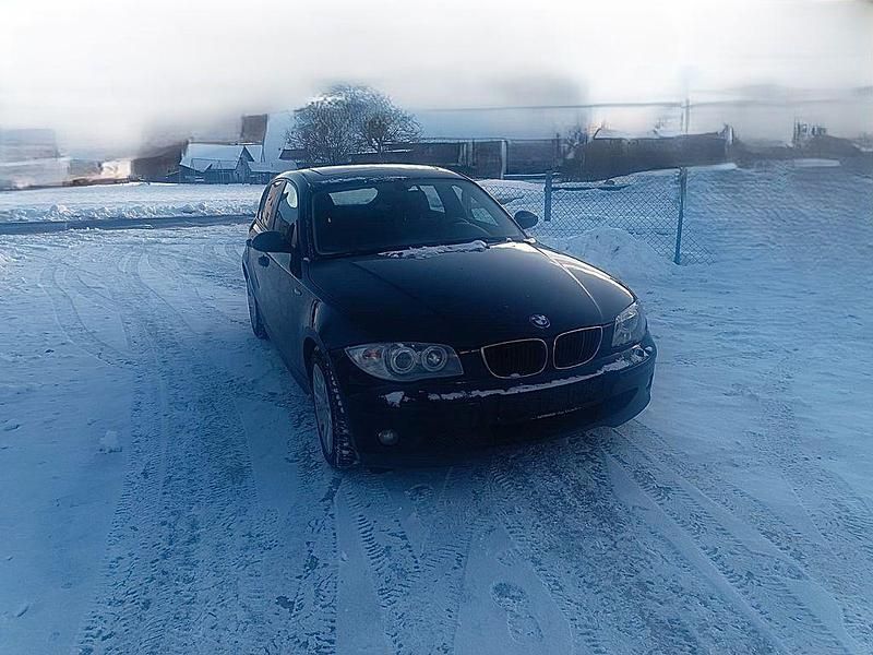 Gebraucht BMW 116 116 PS (85 kW) 2005 Schwarz Kleinwagen