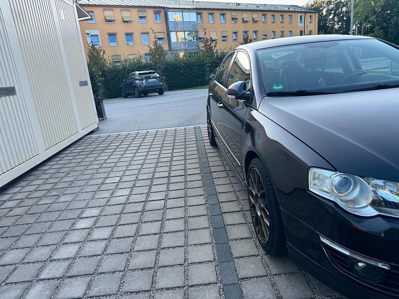 Gebraucht VW Passat Highline 160 PS (117 kW) 2008 Braun Limousine