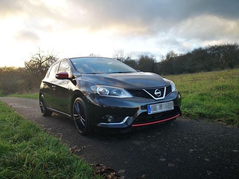 Schwarz Gebraucht 2015 Nissan Pulsar N-TEC Limousine | 8.799 € (Fairer Preis) - Bild 1/4