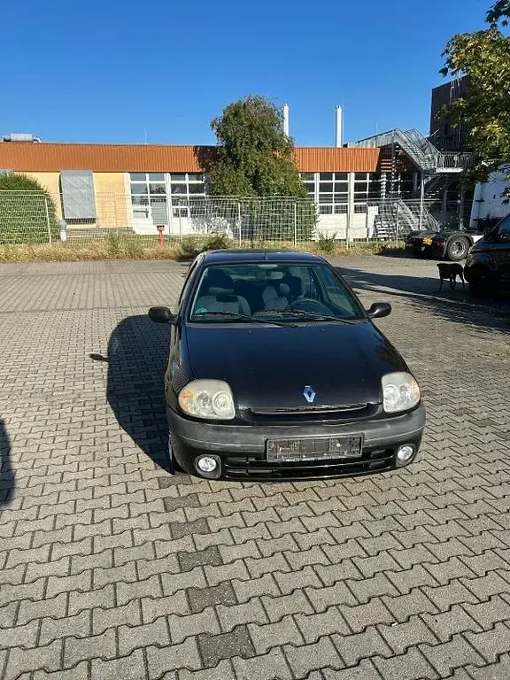Gebraucht Renault Clio LIMITED 75 PS (55 kW) 2001 Schwarz Limousine