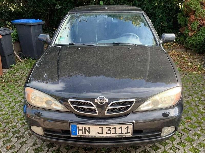 Schwarz Gebraucht 2001 Nissan Primera Comfort Limousine | 990 € (Fairer Preis) - Bild 1/4