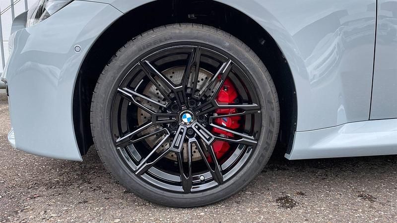 Neu BMW M2 Shadowline 480 PS (353 kW) 2025 M brooklyn grau metallic Coupé