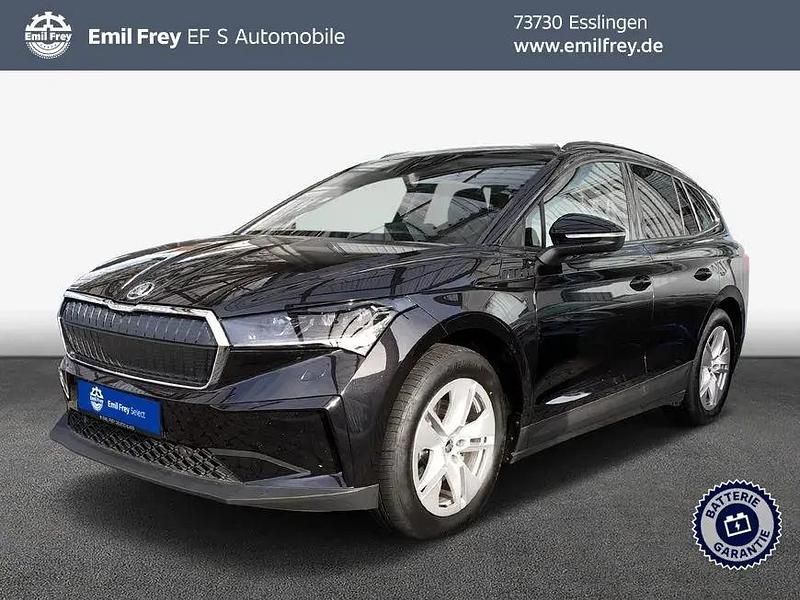 Schwarz Gebraucht 2021 Skoda Enyaq iV Loft SUV | 25.890 € (Fairer Preis) - Bild 1/3