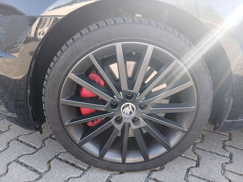 Gebraucht Skoda Octavia RS 230 PS (169 kW) 2017 Schwarz Kombi