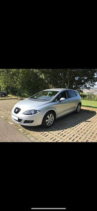 Gebraucht Seat Leon 102 PS (75 kW) 2008 Silber Kleinwagen