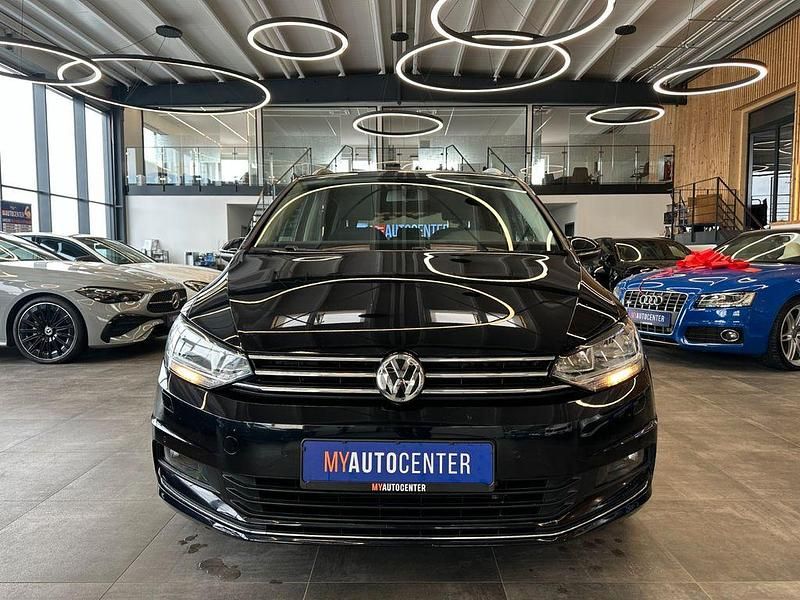 Gebraucht VW Touran Sound 150 PS (110 kW) 2017 Schwarz Van / Kleinbus