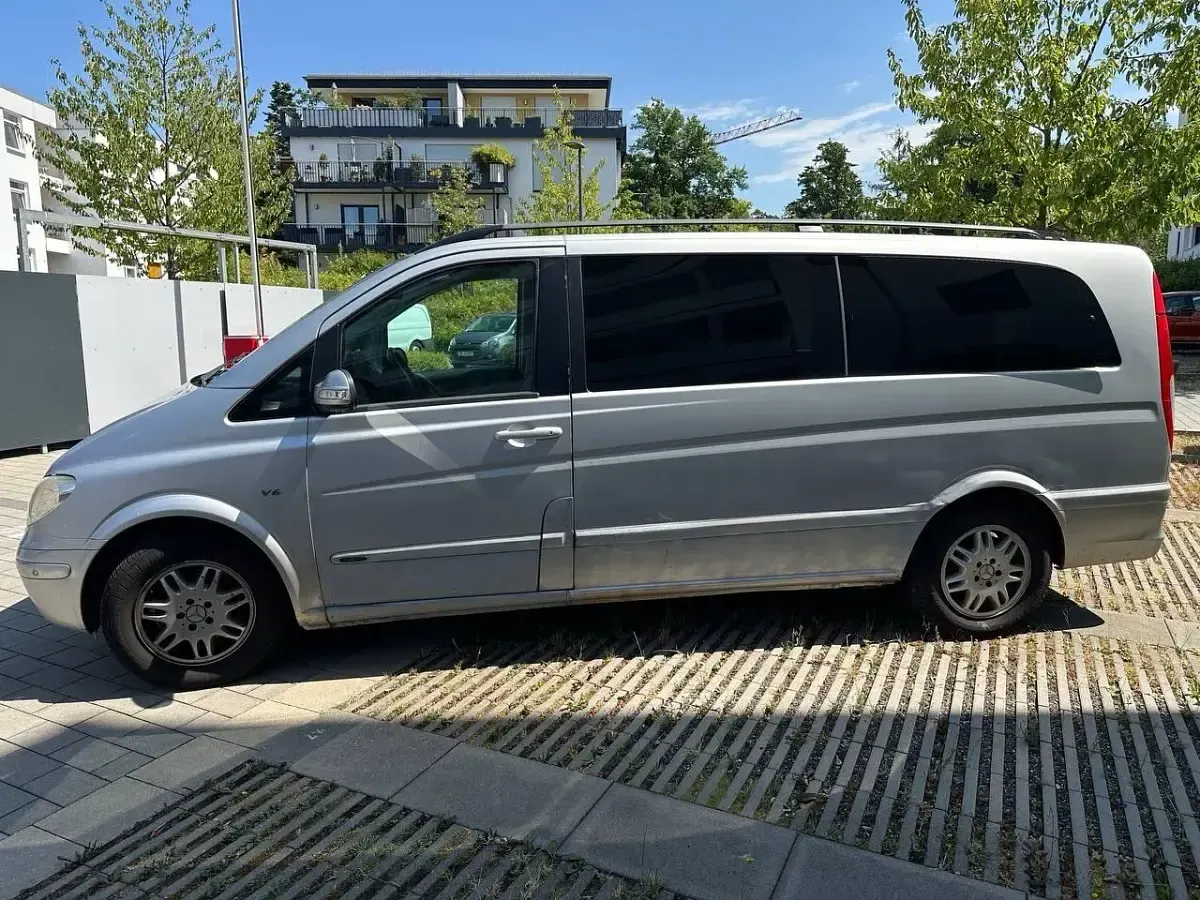 Gebraucht Mercedes Viano 204 PS (150 kW) 2007 Silber Van / Kleinbus