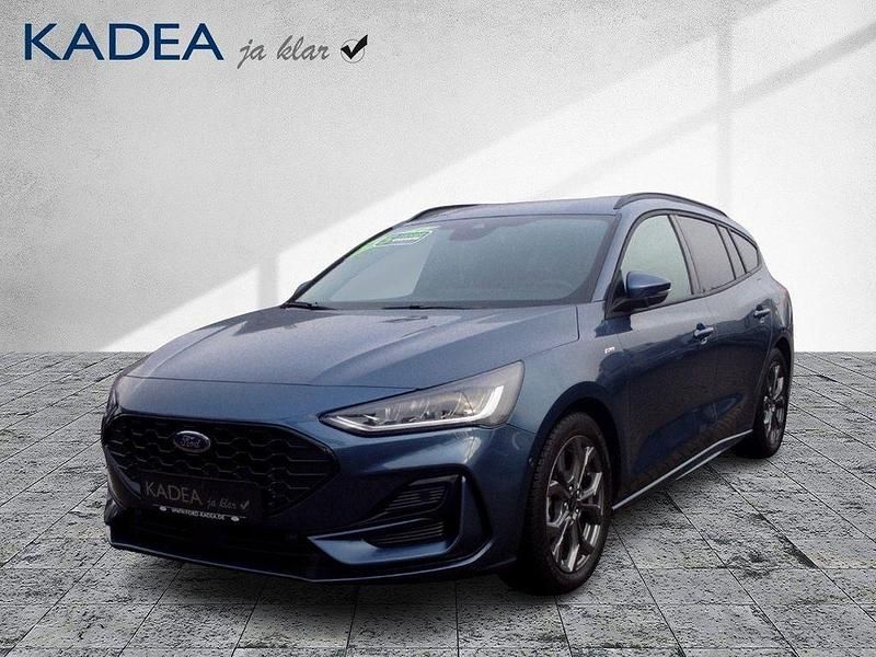 Gebraucht Ford Focus ST-Line X 155 PS (114 kW) 2024 Blau Limousine