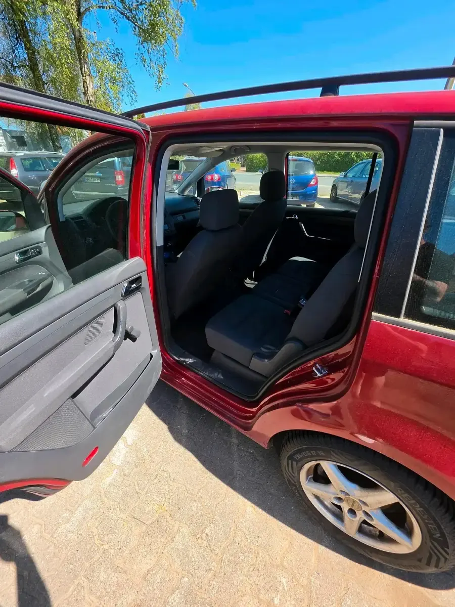 Gebraucht VW Touran 116 PS (85 kW) 2004 Rot Van / Kleinbus
