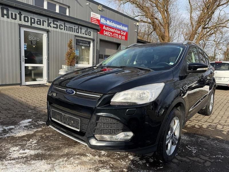 Gebraucht Ford Kuga 140 PS (102 kW) 2014 Schwarz SUV