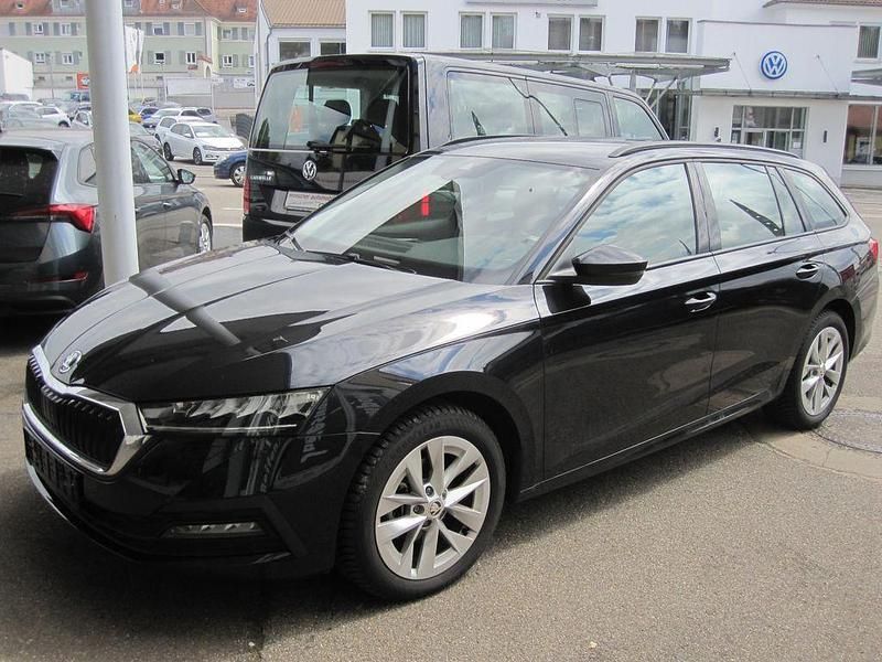 Schwarz Gebraucht 2020 Skoda Octavia Kombi | 23.480 € (Fairer Preis) - Bild 1/3