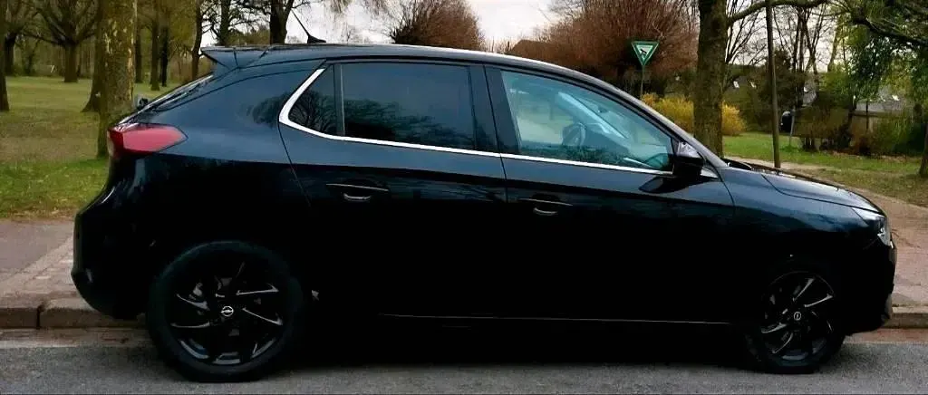 Gebraucht Opel Corsa Elegance 101 PS (74 kW) 2020 Schwarz Kleinwagen