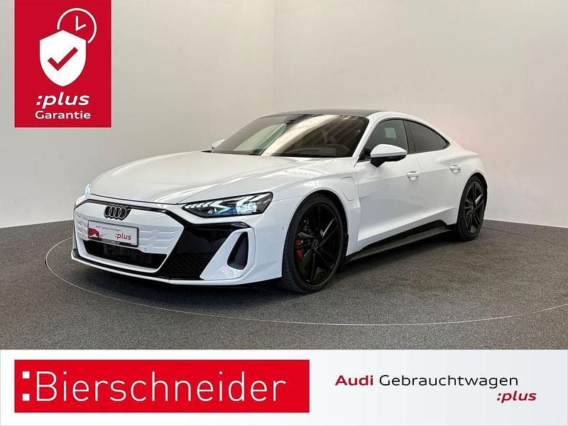 Weiss Gebraucht 2025 Audi e-tron GT quattro Comfort Limousine | 99.950 € - Bild 1/4
