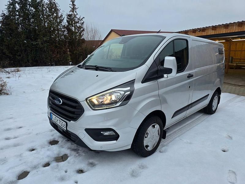 Gebraucht Ford Transit Custom 129 PS (94 kW) 2019 Silber