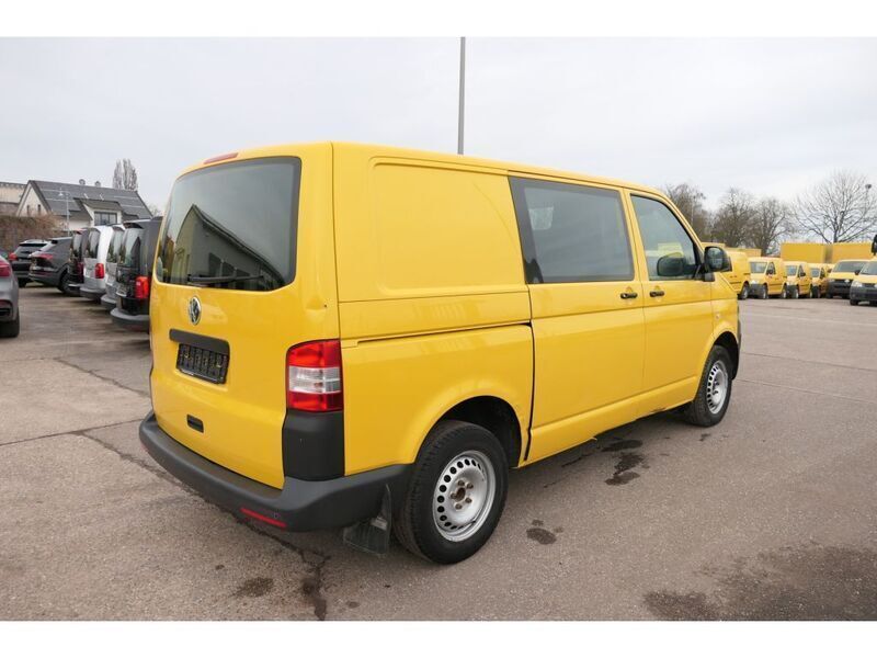 Gebraucht VW T5 84 PS (61 kW) 2014 Ginstergelb r1032 Van