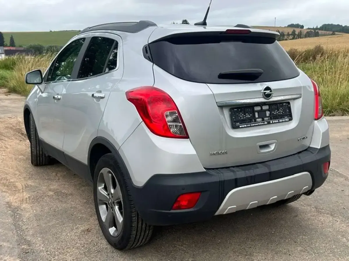 Gebraucht Opel Mokka Innovation 131 PS (96 kW) 2014 Argon silber/ice silver (m2) SUV