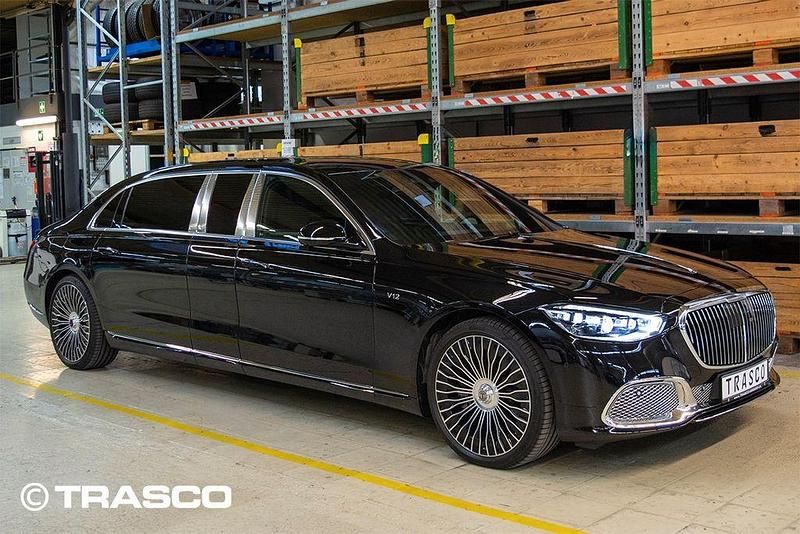 197 obsidianblack metallic Neu 2025 Mercedes S580 Limousine | 747.320 € - Bild 1/4