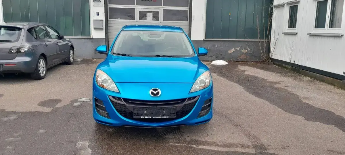 Gebraucht Mazda 3 High 105 PS (77 kW) 2009 Blau Limousine