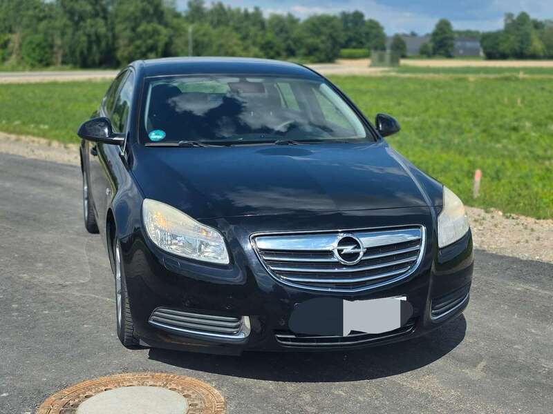 Schwarz Gebraucht 2009 Opel Insignia Selection Limousine | 4.250 € (Fairer Preis) - Bild 1/4