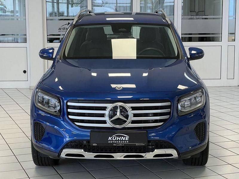 Gebraucht Mercedes GLB220 Advanced Plus 190 PS (139 kW) 2024 Spektralblau SUV