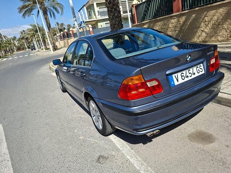 Gebraucht BMW 328 193 PS (141 kW) 1999 Blau Limousine