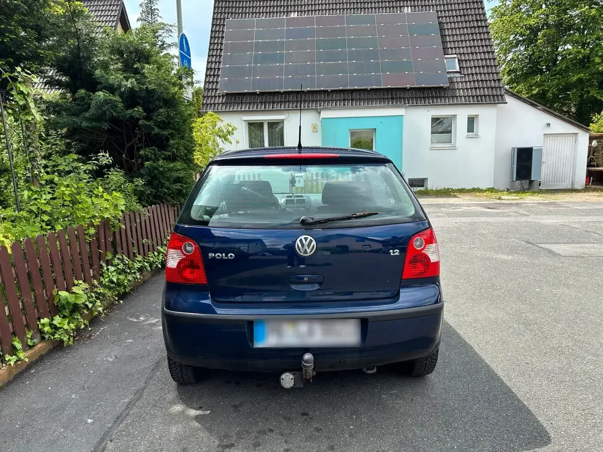 Gebraucht VW Polo 64 PS (47 kW) 2003 Blau Kleinwagen