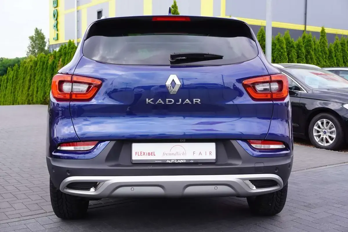 Gebraucht Renault Kadjar Intens 158 PS (116 kW) 2020 Blau SUV
