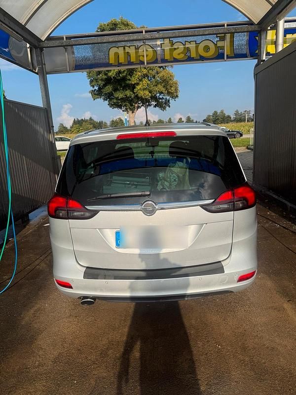 Gebraucht Opel Zafira 150 PS (110 kW) 2015 Orange Van / Kleinbus