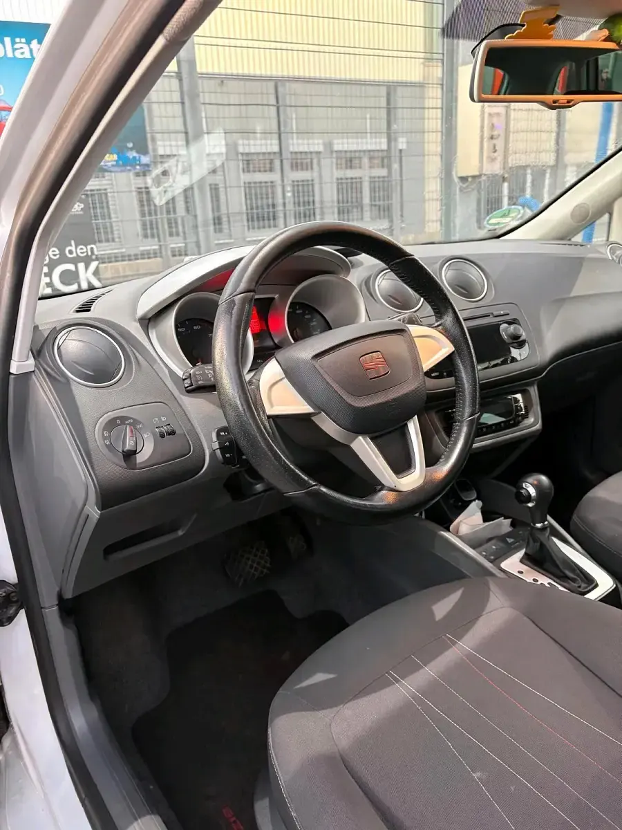 Gebraucht Seat Ibiza ST 2011 Weiß Kombi