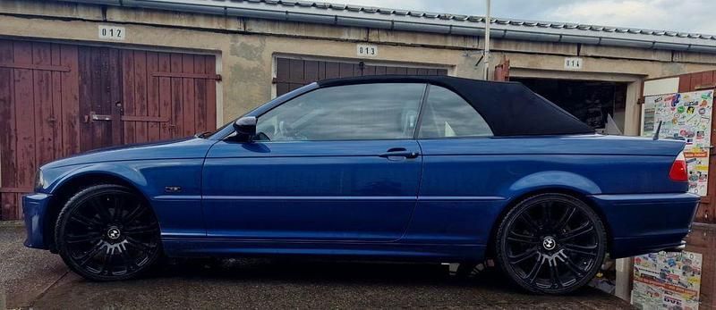 Gebraucht BMW 323 Cabriolet Performance 170 PS (125 kW) 2001 Blau Cabrio