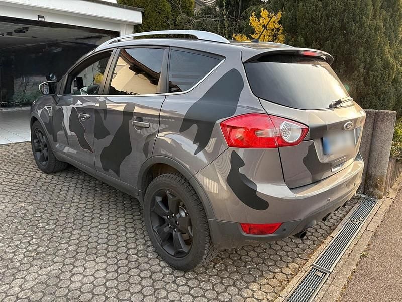 Gebraucht Ford Kuga Titanium S 140 PS (102 kW) 2012 Braun SUV