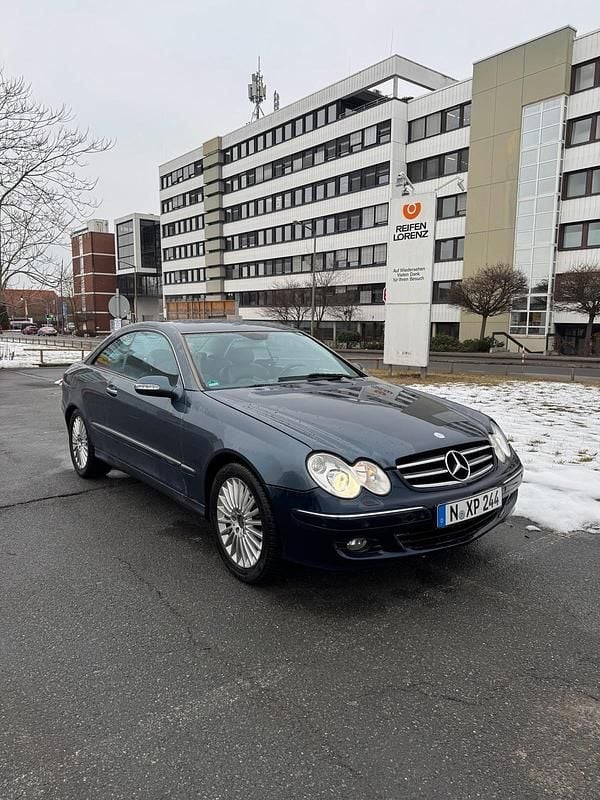 Gebraucht Mercedes CLK240 170 PS (125 kW) 2003 Silber Coupé