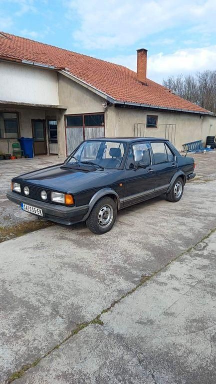 Gebraucht VW Jetta 54 PS (39 kW) 1983 Grau Limousine