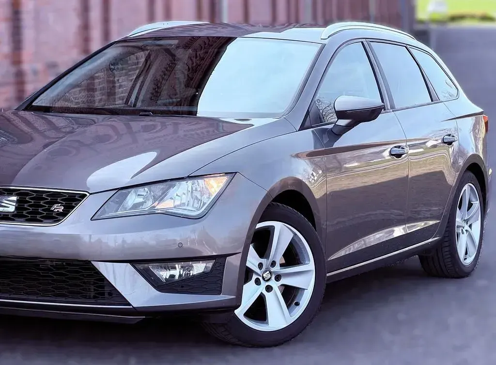 Gebraucht Seat Leon ST FR 140 PS (102 kW) 2014 Grau Kombi