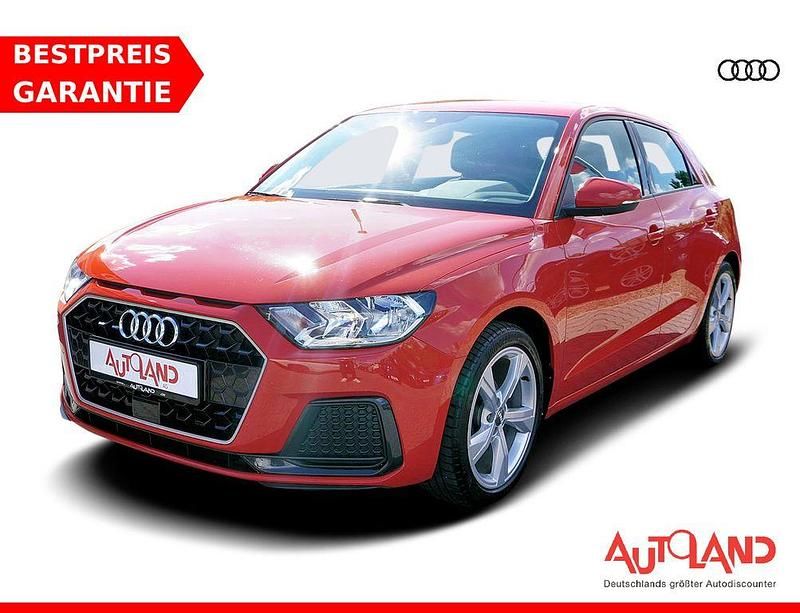 Rot (metallic) Gebraucht 2020 Audi A1 Sportback Advanced Kleinwagen | 18.950 € (Etwas zu teuer) - Bild 1/4