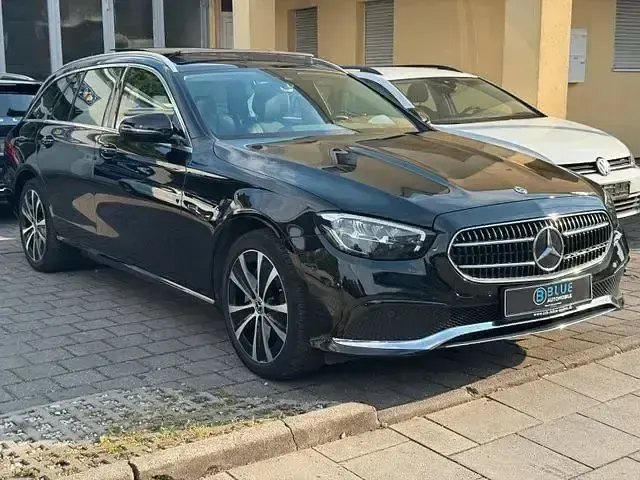 Gebraucht Mercedes E300 320 PS (235 kW) 2021 Schwarz Limousine