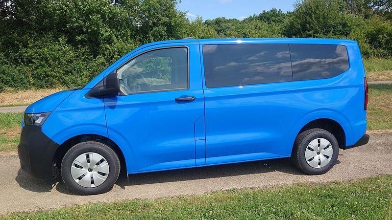 Neu VW T7 110 PS (80 kW) 2026 Weiß Van