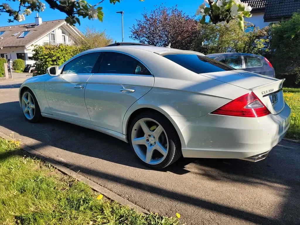Gebraucht Mercedes CLS350 292 PS (214 kW) 2009 Weiß Coupé