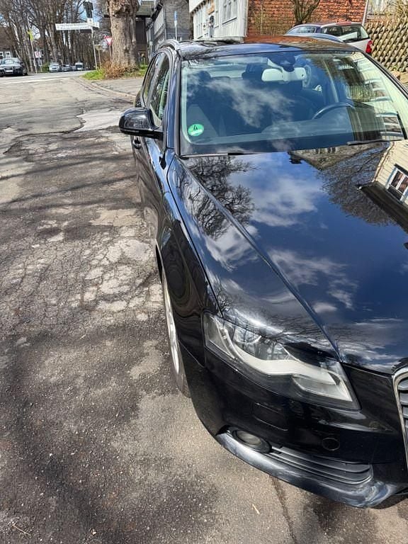 Gebraucht Audi A4 Ambiente 160 PS (117 kW) 2008 Schwarz Kombi