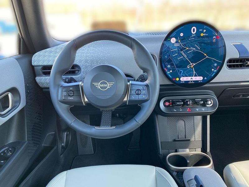 Gebraucht Mini Cooper Cabriolet Favoured 163 PS (119 kW) 2025 Blau Cabrio