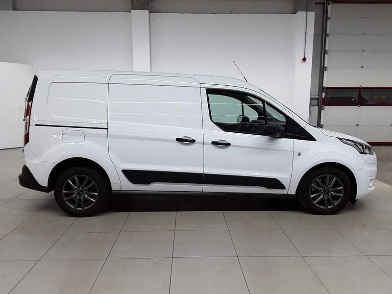 Gebraucht Ford Transit Trend 100 PS (73 kW) 2022 Frozen white Van