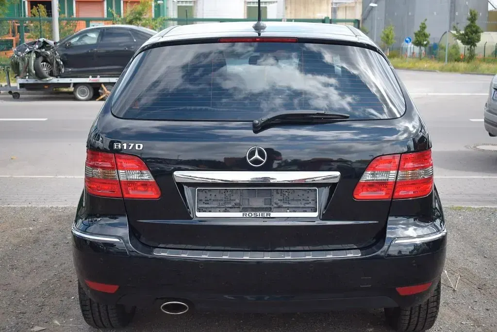 Gebraucht Mercedes B170 116 PS (85 kW) 2009 Schwarz Van / Kleinbus
