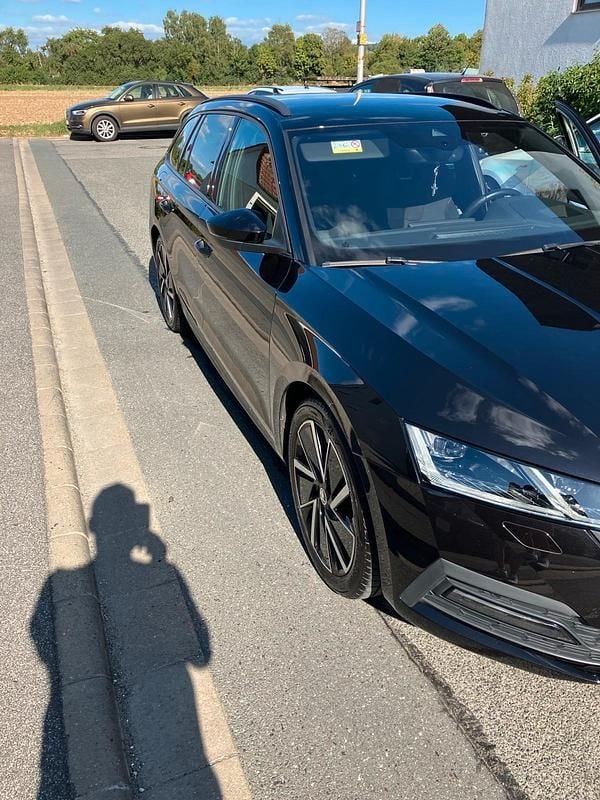 Gebraucht Skoda Superb SportLine 150 PS (110 kW) 2021 Schwarz Kombi