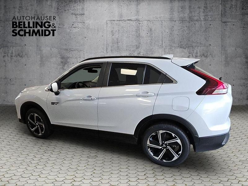 Gebraucht Mitsubishi Eclipse Cross Basis 98 PS (72 kW) 2022 Weiß (metallic) SUV