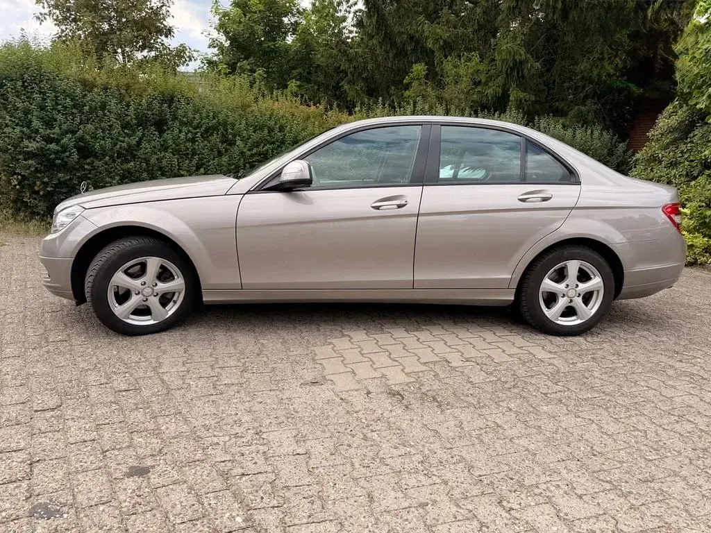 Gebraucht Mercedes C200 184 PS (135 kW) 2007 Silber Limousine