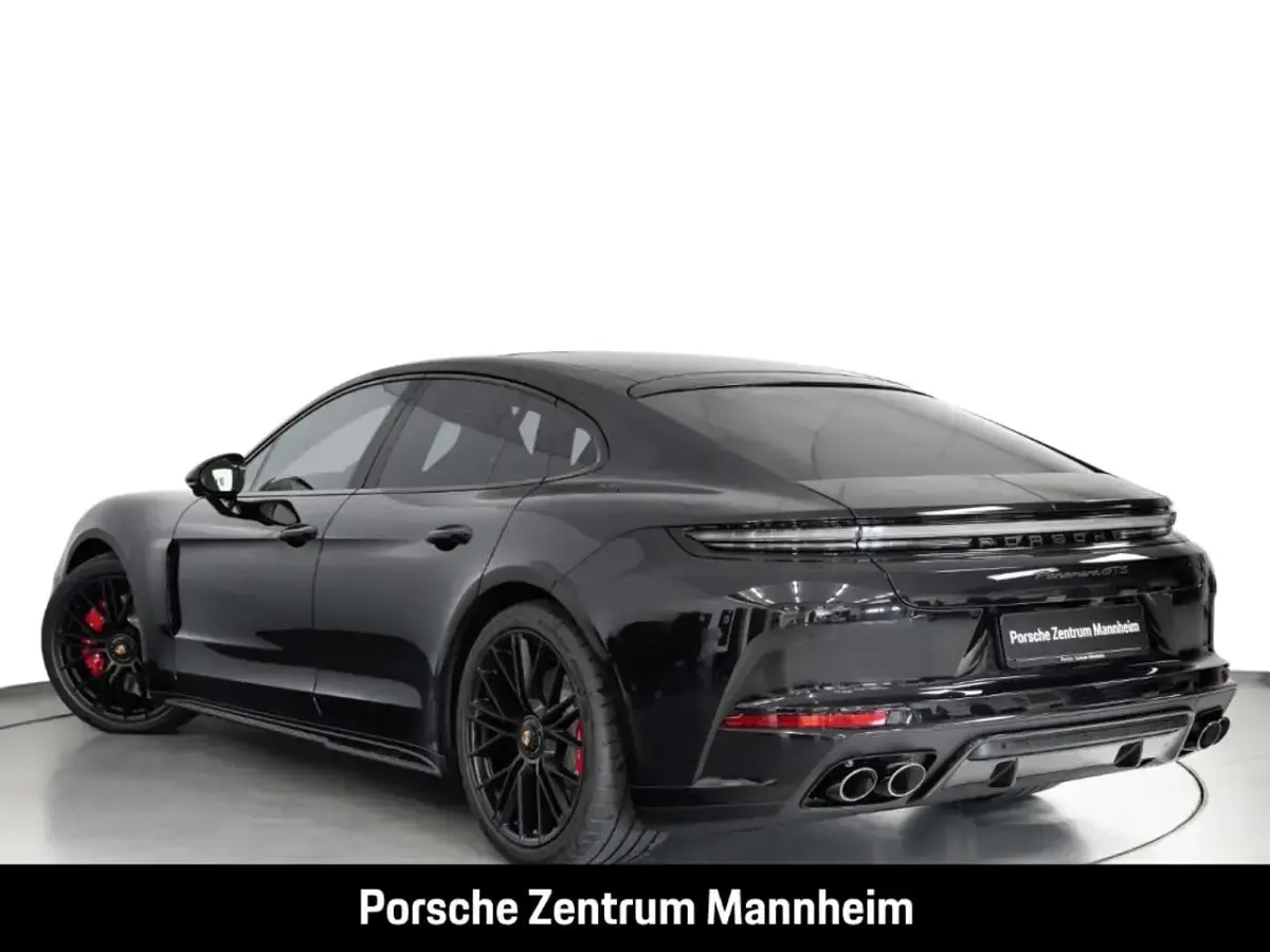 Neu Porsche Panamera GTS 500 PS (367 kW) 2026 Tiefschwarzmetallic Kleinwagen