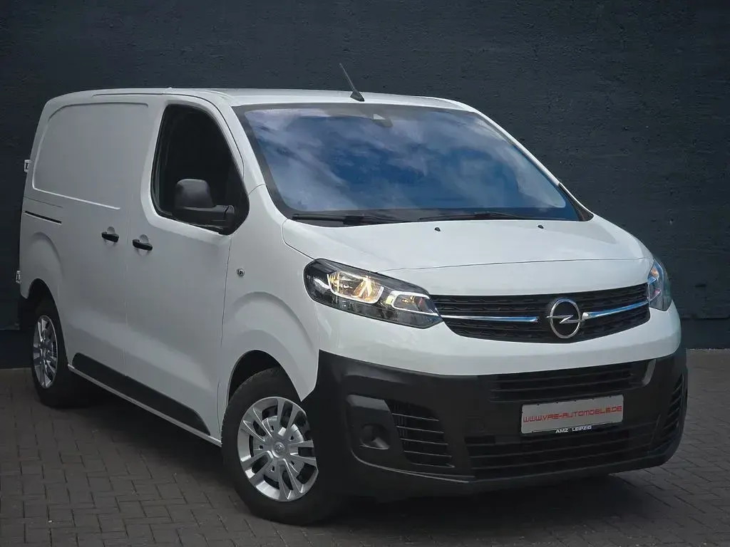 Gebraucht Opel Vivaro-e Combi Edition 120 PS (88 kW) 2021 Weiß Van / Kleinbus