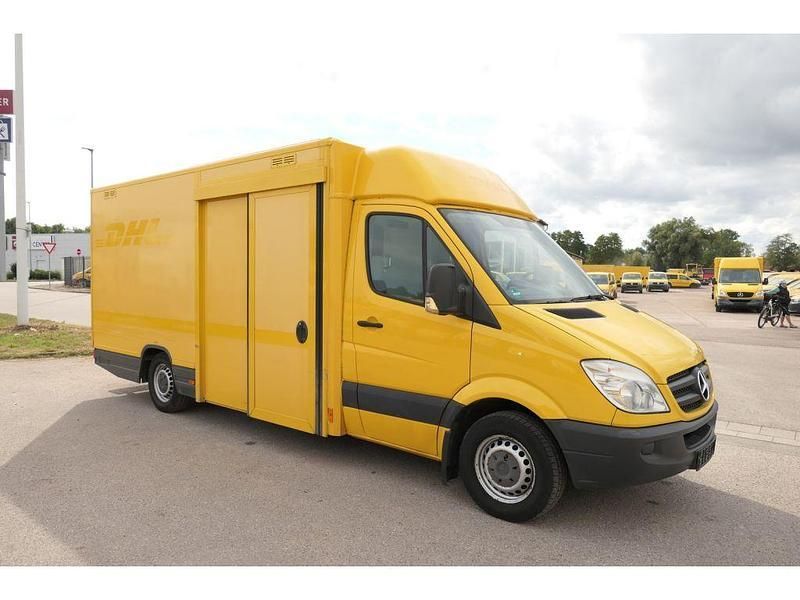 Gebraucht Mercedes Sprinter 95 PS (69 kW) 2011 Gelb Van